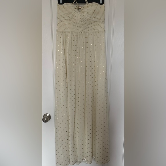Long white and gold dot summer dress - Picture 1 of 4